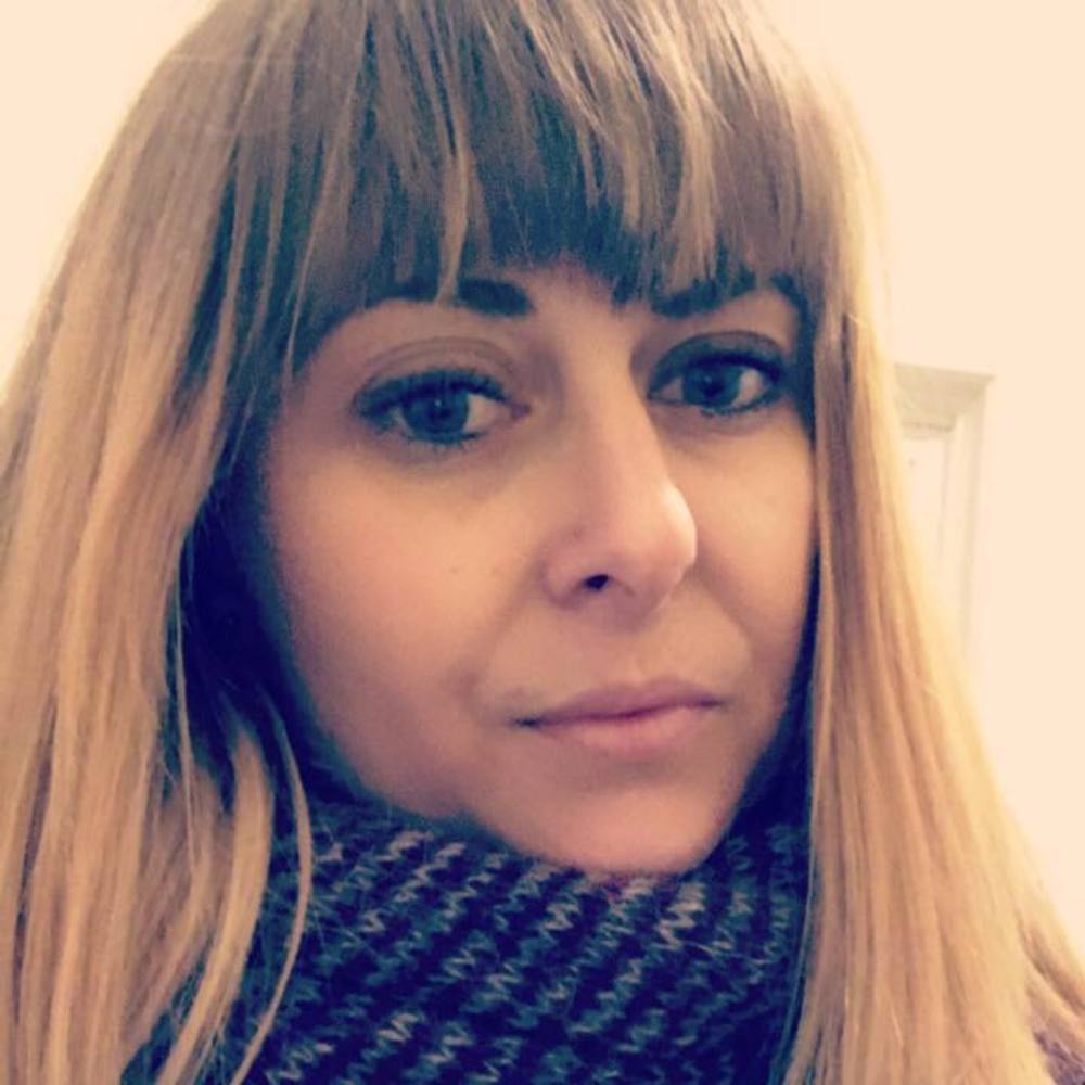 Meet your Posher, Caroline